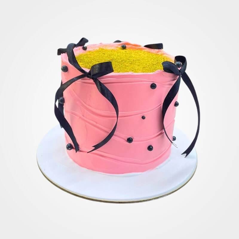 Chic Ribbon Glam Cake Chic Ribbon Glam Cake