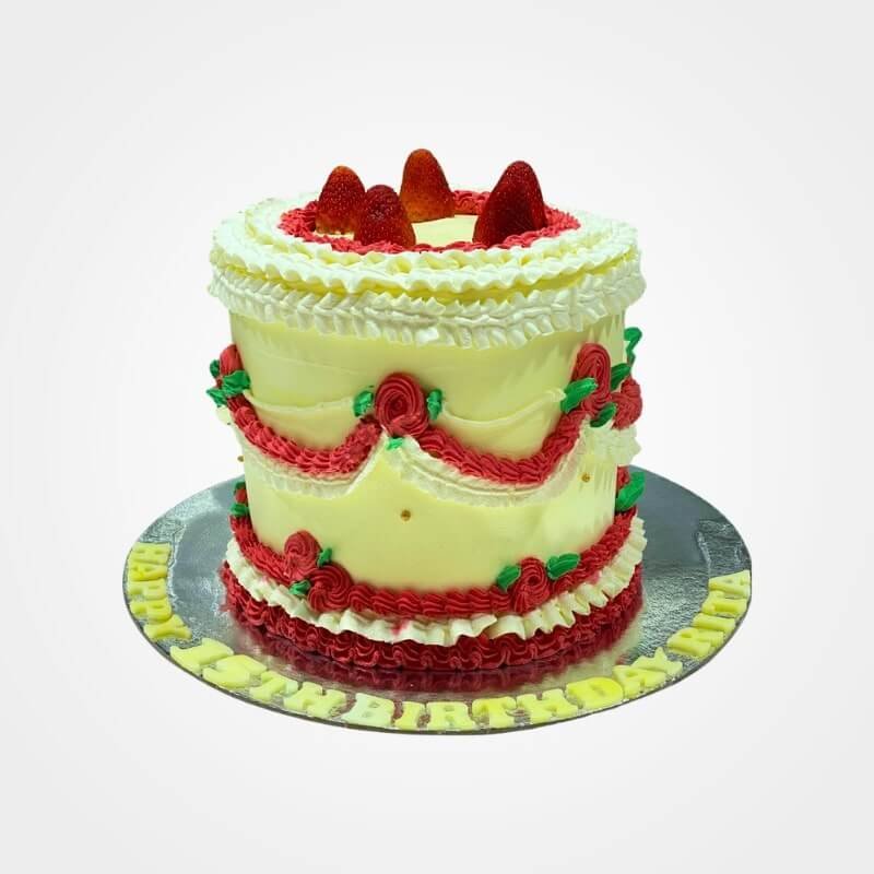 Vintage Strawberry Cake Vintage Strawberry Cake