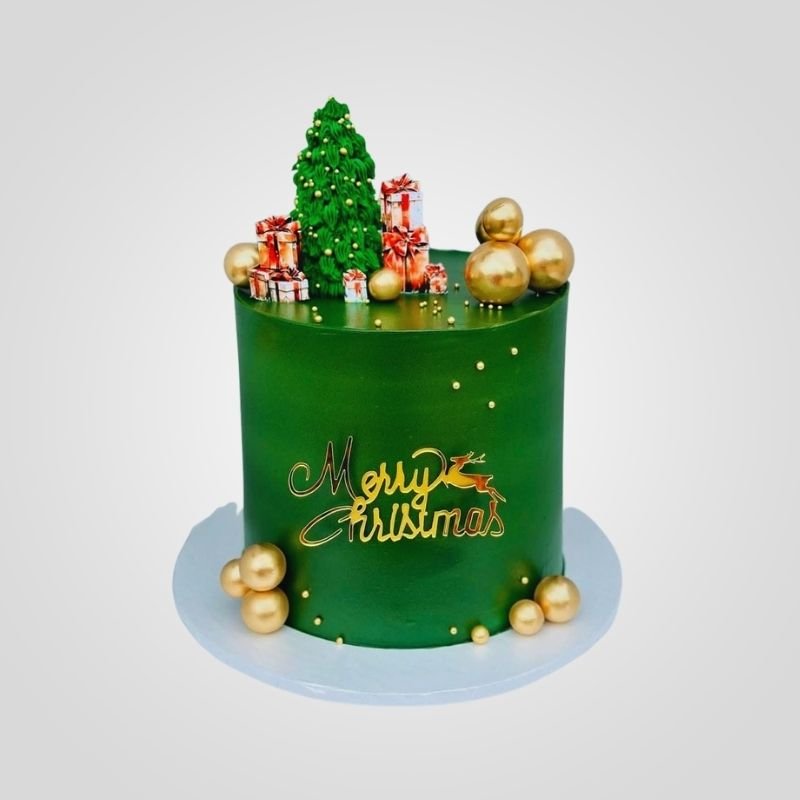 green-frosted Christmas cake green frosted Christmas cake